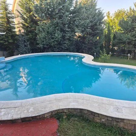 Lux House Julia With Swimming Pool * Skopje