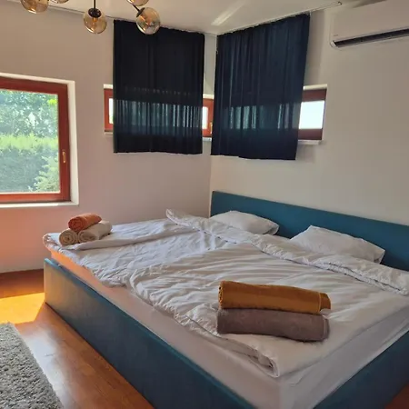 Villa Lux House Julia With Swimming Pool